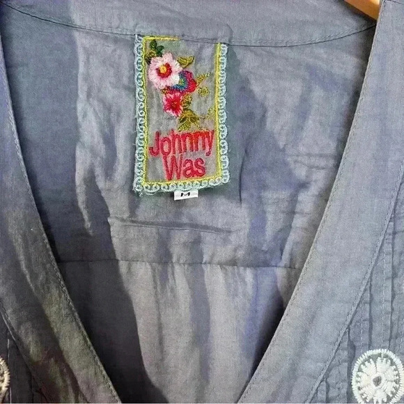 Johnny Was Embroidered V Neck Top-Medium - Picture 5 of 7
